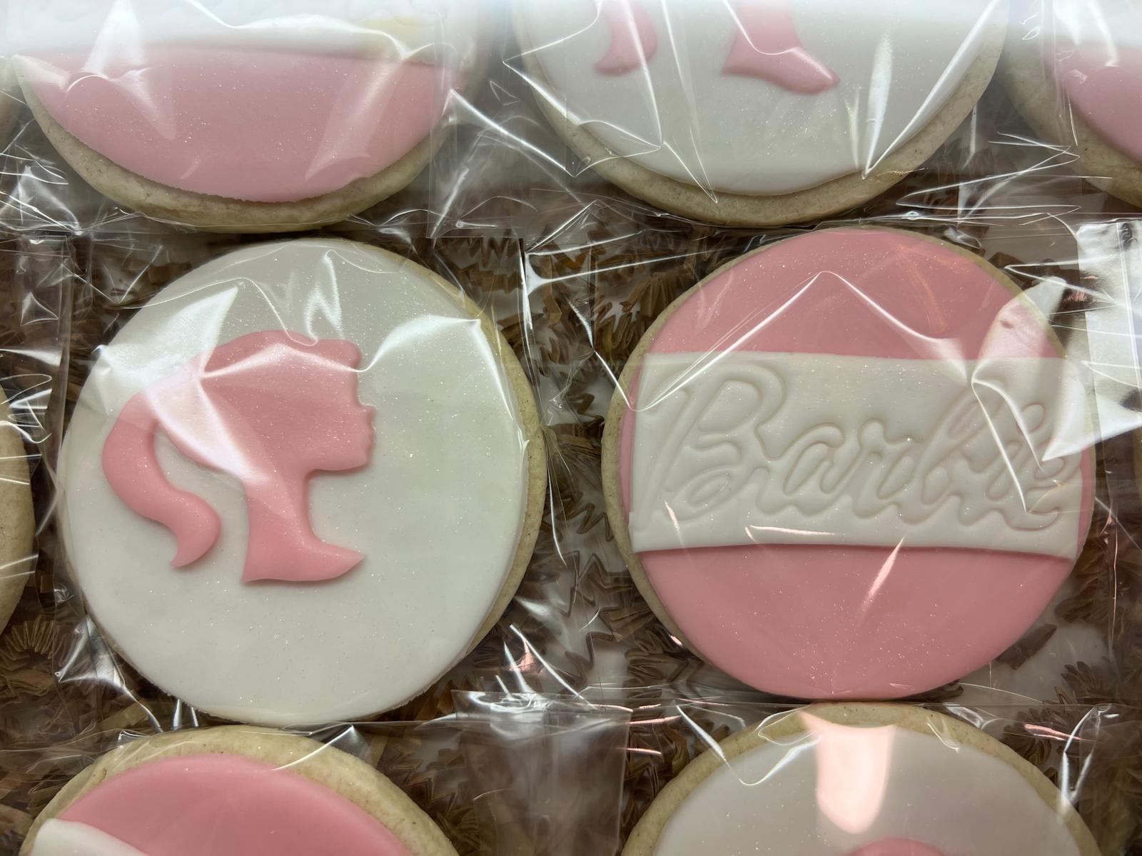 Front of men's Basic Tee in black.