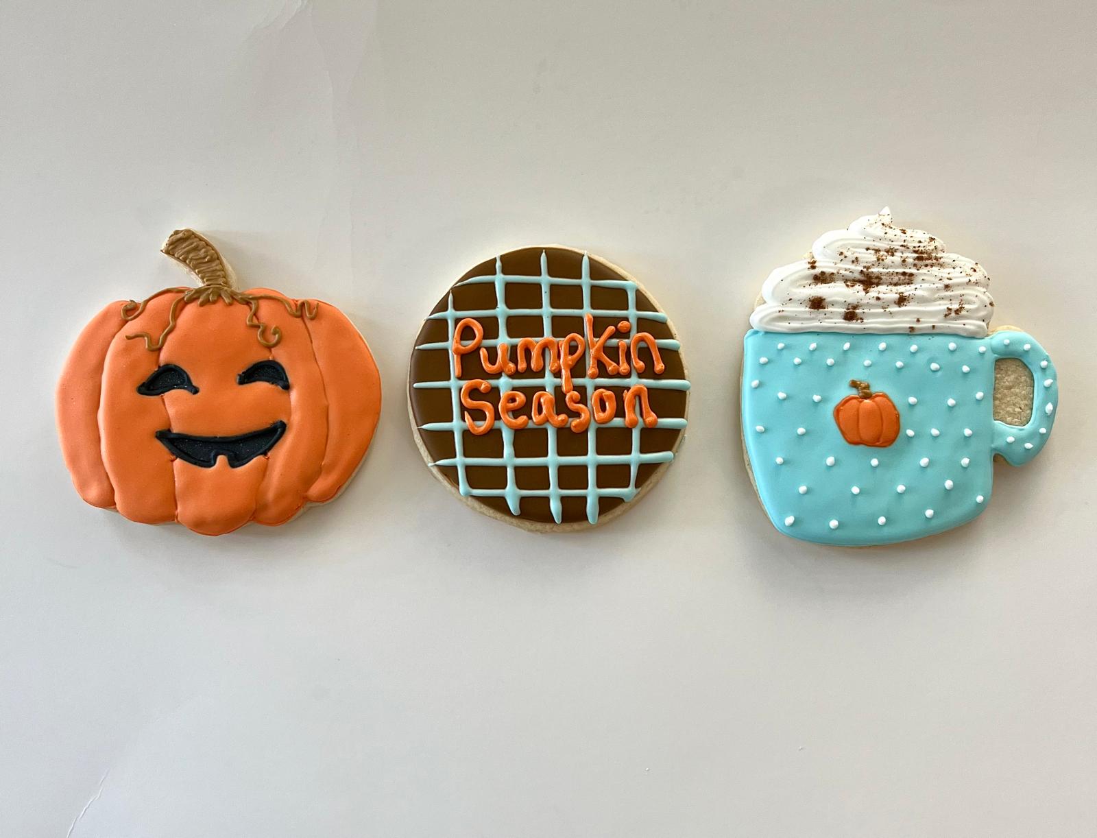 Front of men's Basic Tee in black.